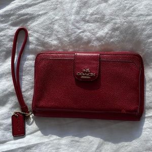 Coach Wallet! Multiple cards holders/ pockets